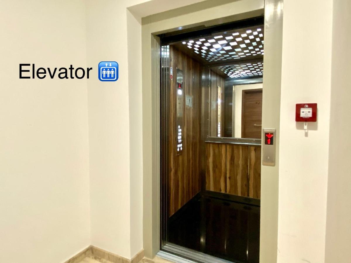 Central- Private En-Suite With Balcony In Shared Residence Pieta Екстер'єр фото